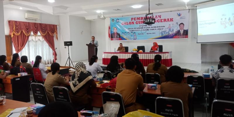 Dinas Pendidikan dan Kebudayaan Kab. Landak melaksanakan Pembekalan Calon Guru Penggerak Jenjang SMP Tahun 2023